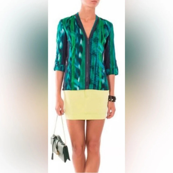 Elie Tahari Green Blue Abstract Print Zip Blouse Size Large - Picture 1 of 12